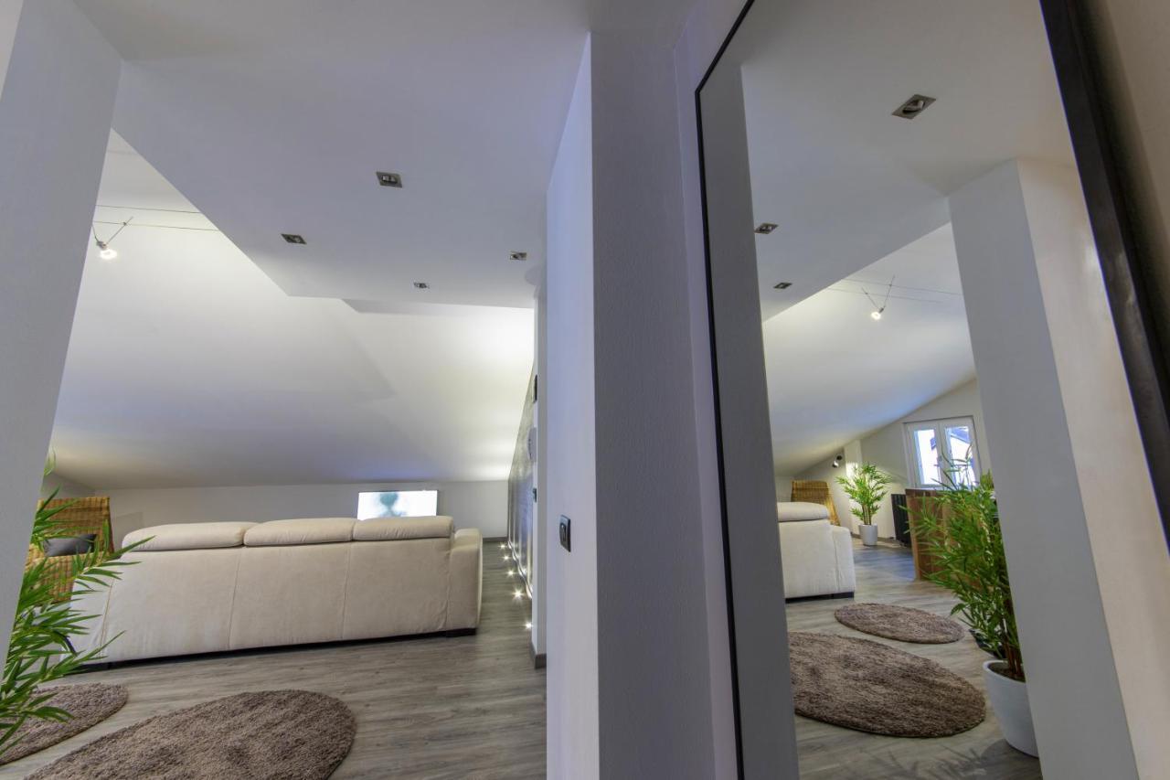 דירות דומודוסולה Panoramic Penthouse In The Historical Center מראה חיצוני תמונה